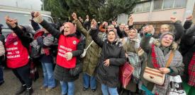 Korku nedir bilmeyen emekçi kadınlar hep en önde!