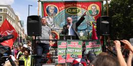 Britanya’da demiryolu grevi