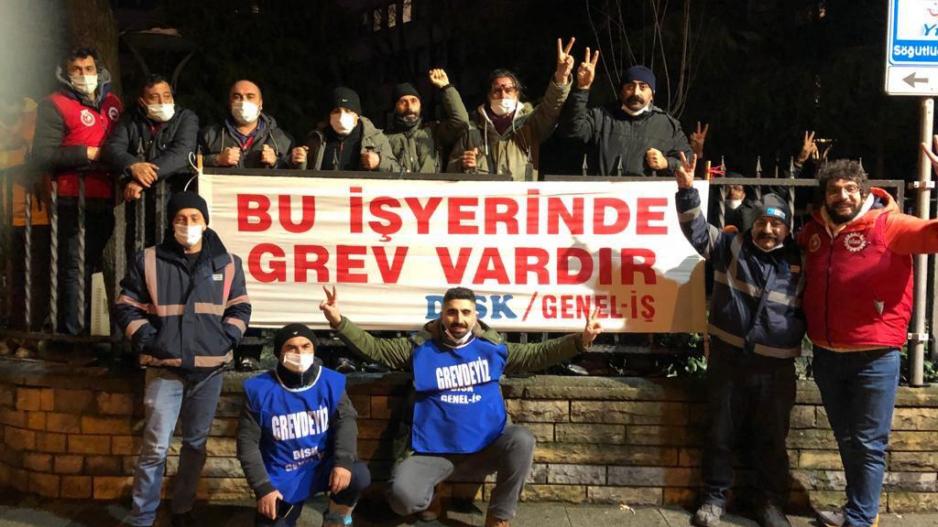 Kadıköy Belediyesi’nde 2300 işçi greve çıktı: Haklıyız kazanacağız Kadıköy Belediyesi’nde 2300 işçi greve çıktı: Haklıyız kazanacağız