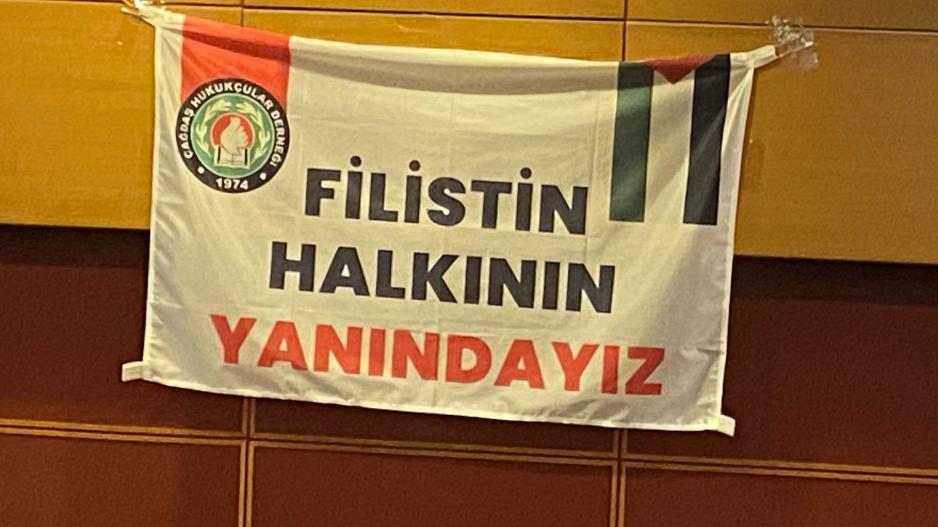 Filistin halkıyla dayanışma içinde olma ve mücadeleyi büyütme çağrısı yapan ve BDS hareketi ile dayanışma kararı alan iki önerge kabul edildi.